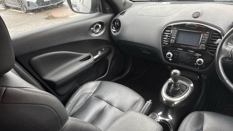 Nissan Juke 1.2 DiG-T Tekna 5dr Petrol Hatchback